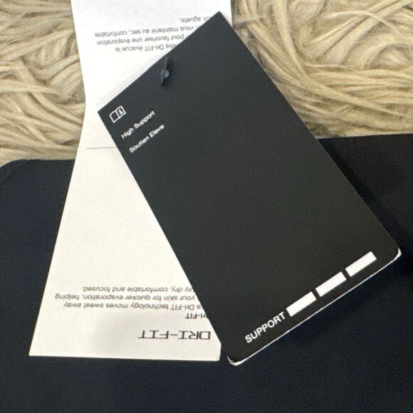 NWT Nike Alpha Bra size large - Picture 3 of 5